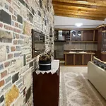 Stone House Berat Dushnik