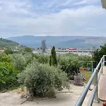 아파트 Stone House Berat