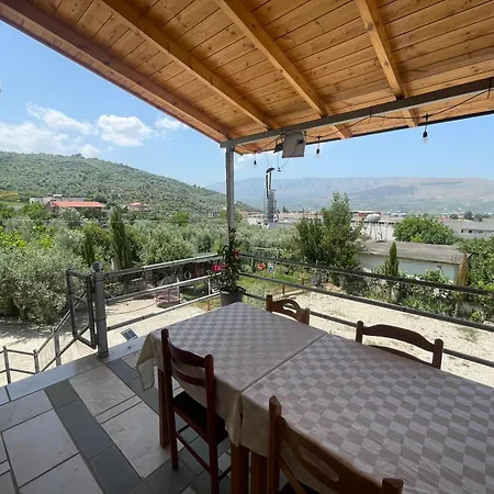 Stone House Berat Apartman