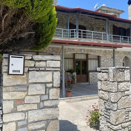 Stone House Berat *