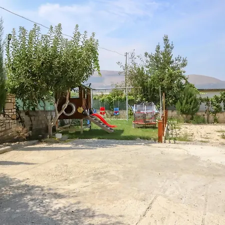 Apartman Stone House Berat Dushnik