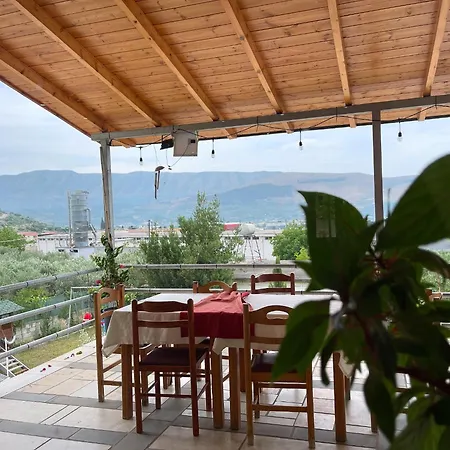 Stone House Berat Apartman