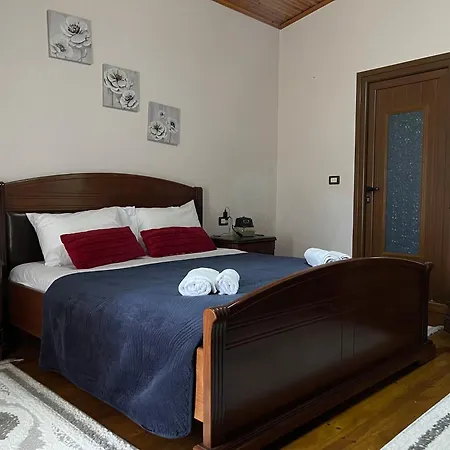 Stone House Berat * Dushnik
