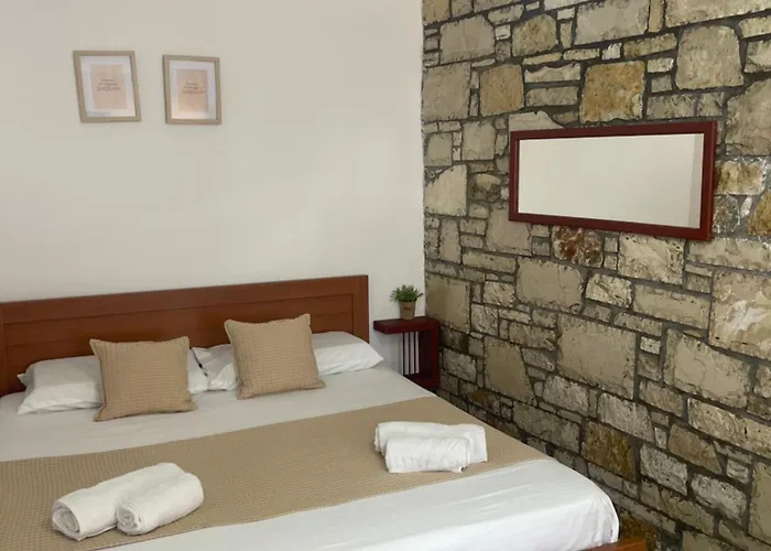 Stone House Berat * Dushnik