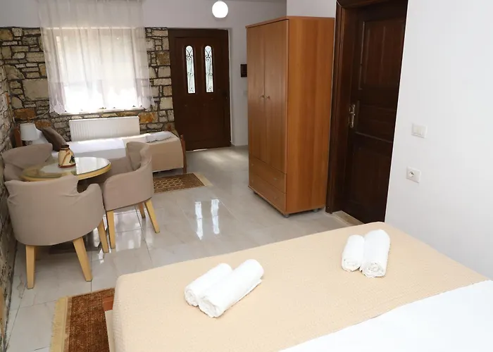 Stone House Berat * Dushnik