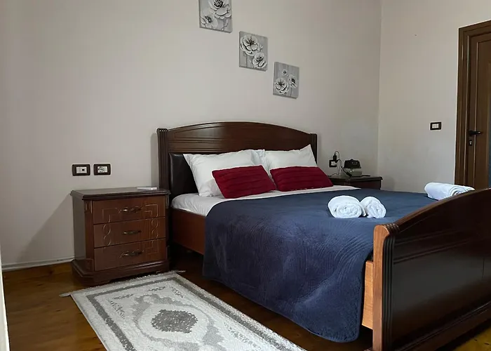 Stone House Berat Daire *